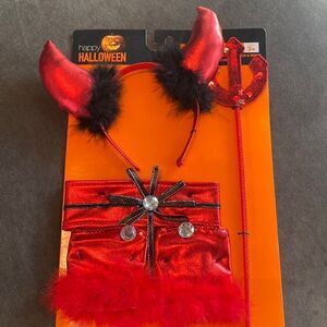 Halloween Costume Devil Accessory Set Headband, Cuffs, Choker, Wand 5pieces NEW